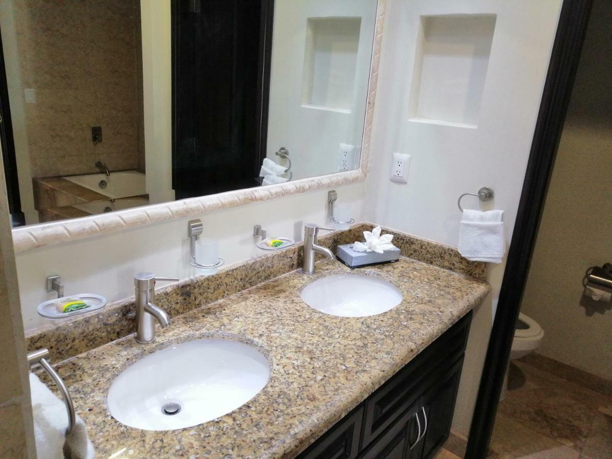 מזטלן Luxury Suites By Estrella Del Mar מראה חיצוני תמונה